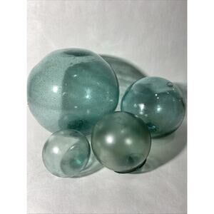 4 Pc Vtg Large Japanese Teal Glass Fishing Floats Orbs Nautical Decor 7” & 3”